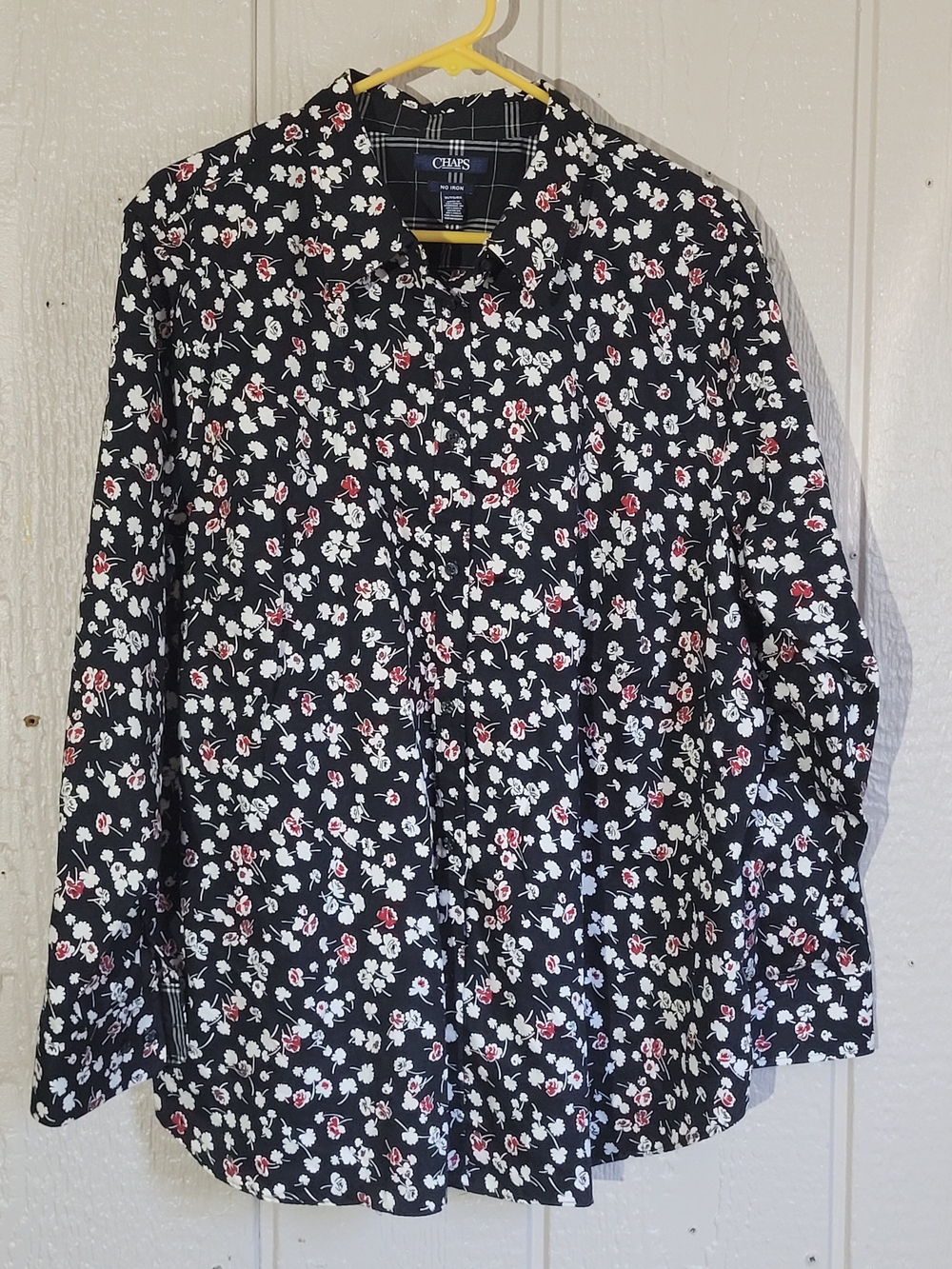 Chaps Black Floral Button-Front Shirt